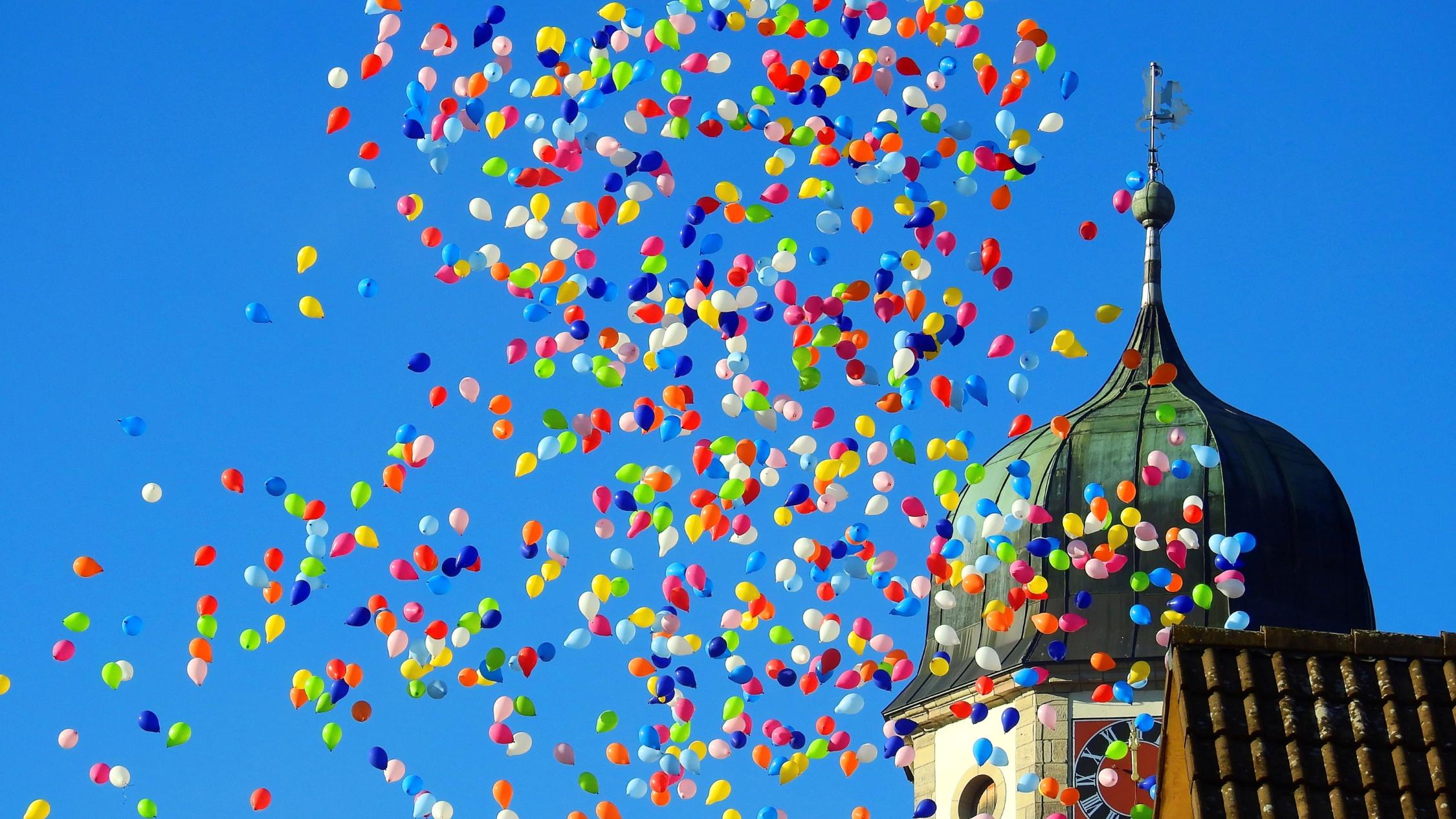 balloon-2101354_by_bru-no_cc0-gemeinfrei_pixabay_pfarrbriefservice